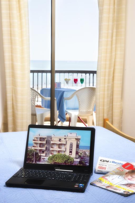 Hotel Usa Римини Номер фото